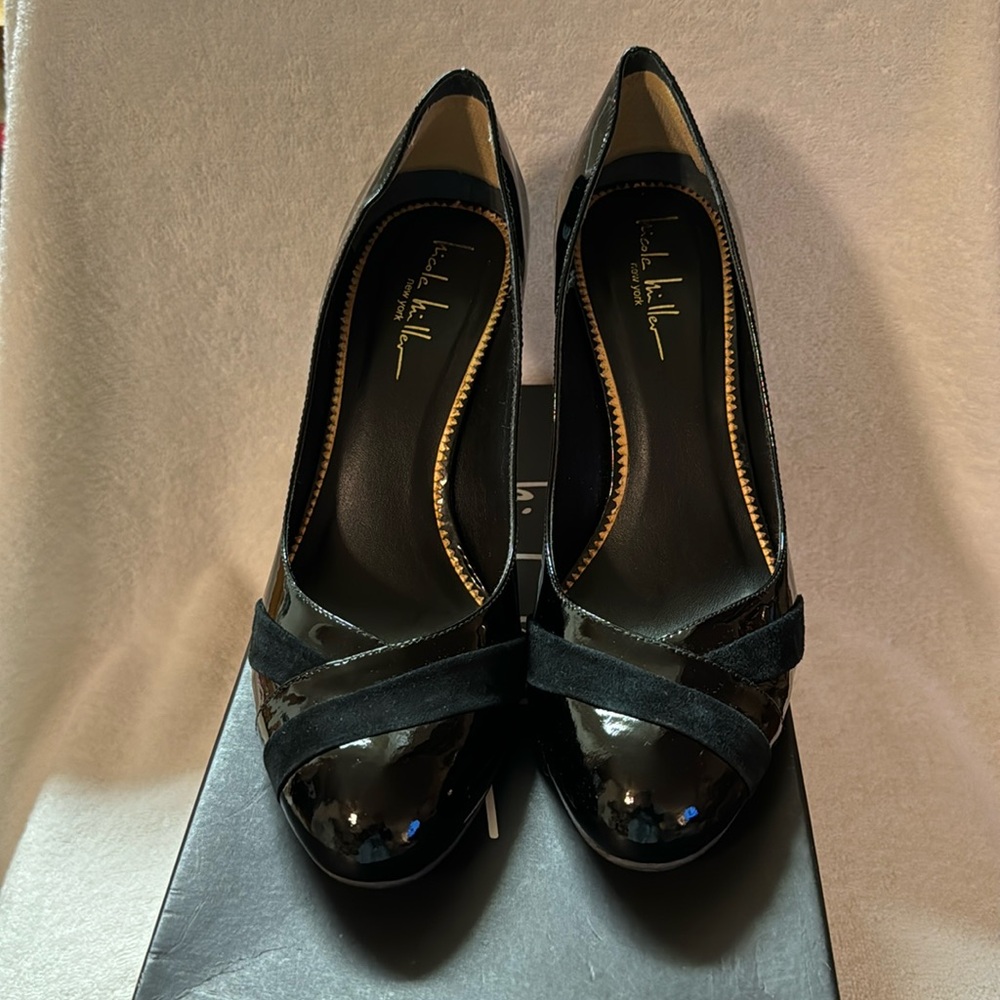 Nicole Miller size 9 black patent